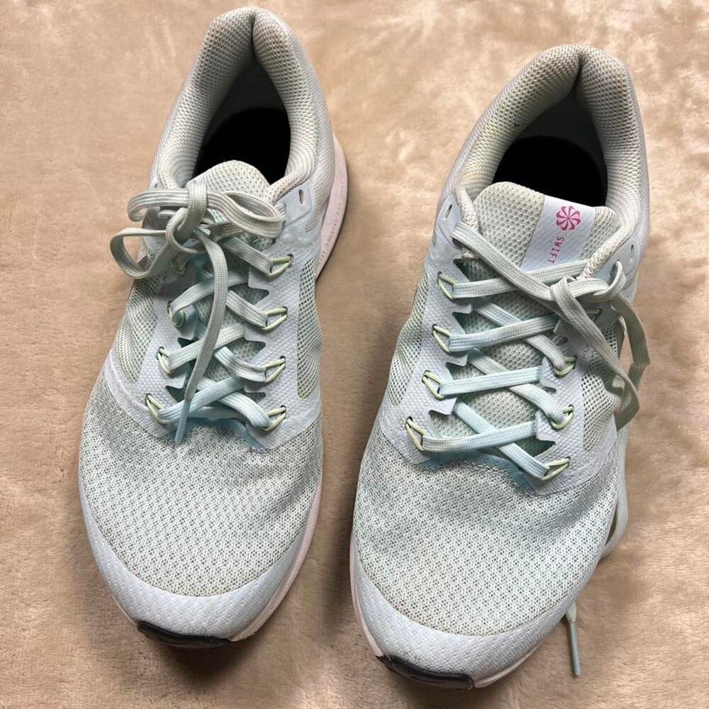 Nike run swift 3 Women's Running Shoes Size 8